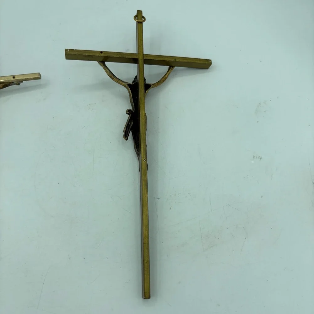 Crucifix Wall Crosses Lot of 2 Religious Decor Church Home 9.75
